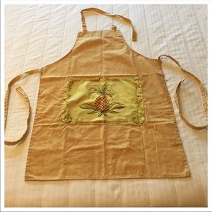 Pier 1 Pineapple Apron